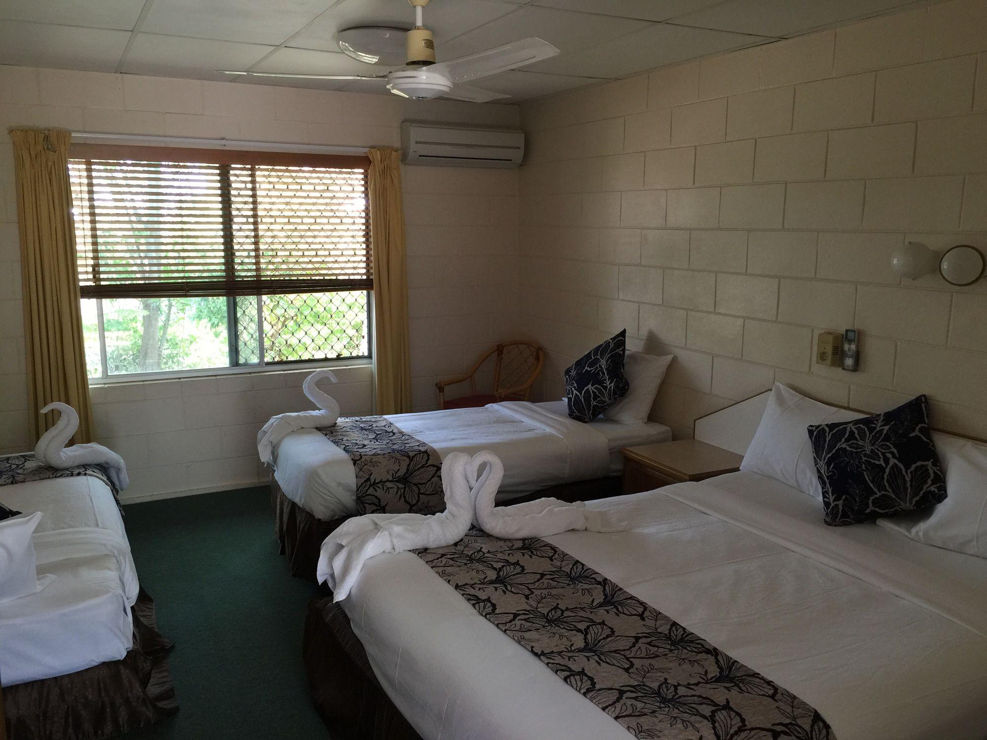 Island View Motel Townsville Exteriör bild